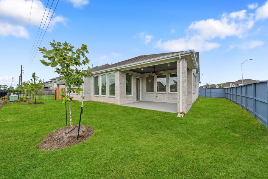 Representative exterior photo of a completed home built from the Malibu – 60′ Lot by Chesmar Homes in Fulshear Lakes, Fulshear, TX (Image 20). Representative exterior photo of a completed home built from the Malibu – 60′ Lot by Chesmar Homes in Fulshear Lakes, Fulshear, TX (Image 20).