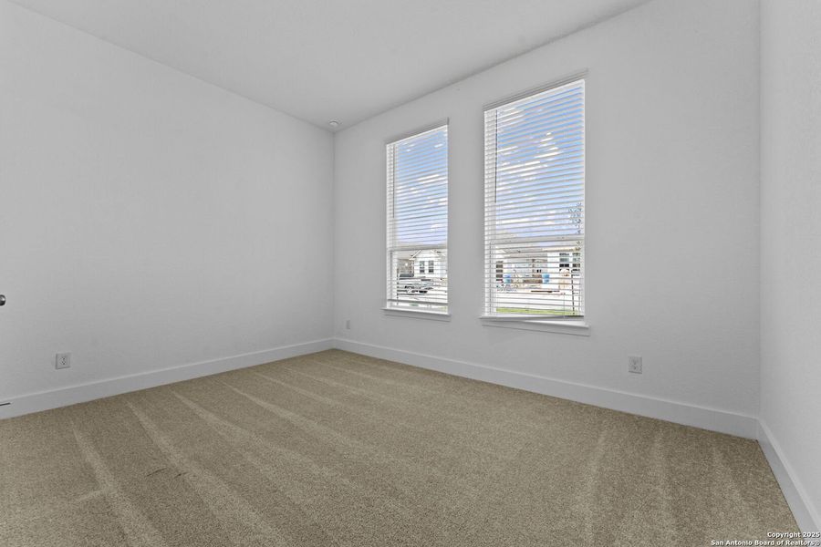 Spacious, unfurnished interior of a new home in , New Braunfels (Image 23).