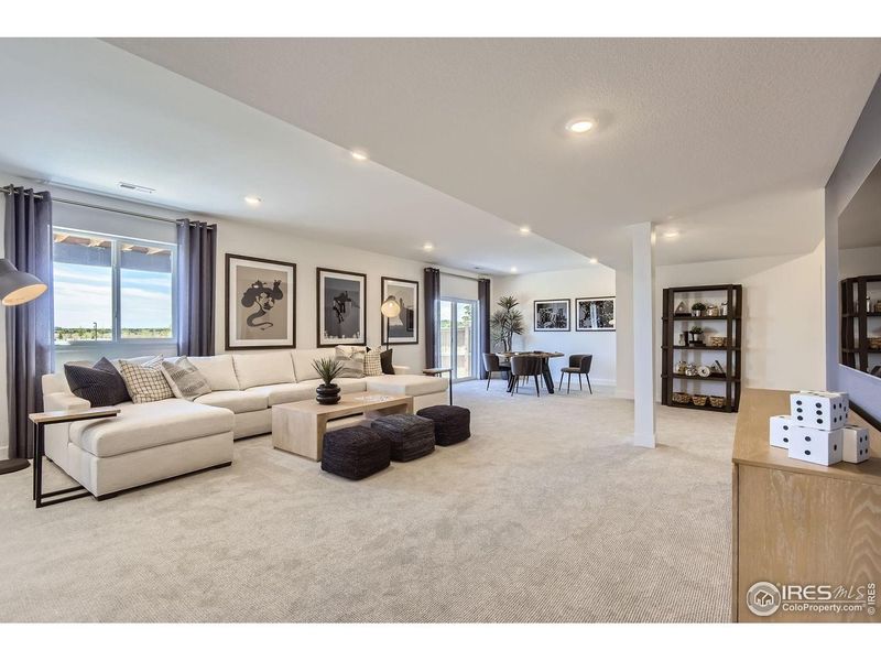 Furnished interior view inside a new home in Farmstead, Berthoud (Image 20).
