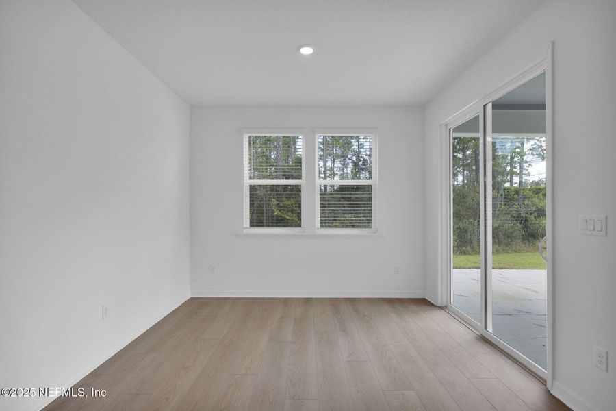 Spacious, unfurnished interior of a new home in Bradley Creek, Green Cove Springs (Image 38). Spacious, unfurnished interior of a new home in Bradley Creek, Green Cove Springs (Image 38).