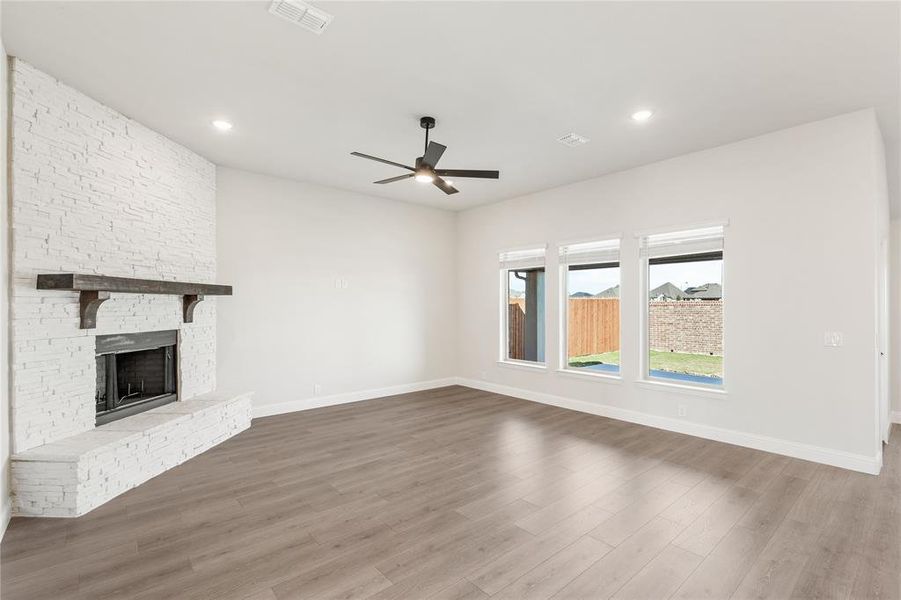 Spacious, unfurnished interior of a new home in Villages of Walnut Grove, Midlothian (Image 28).