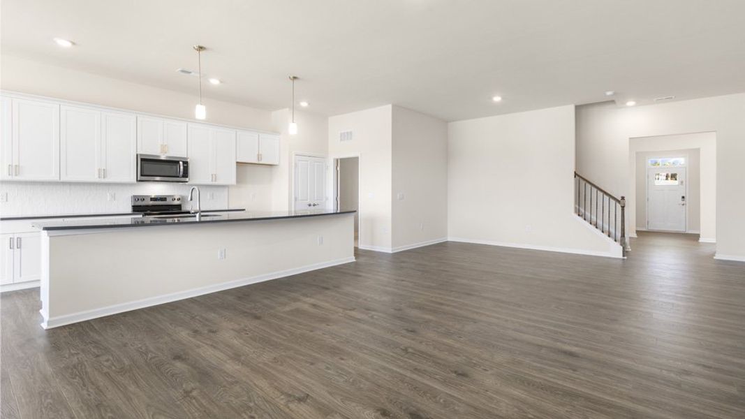 Spacious, unfurnished interior of a new home in The Villas at Martin Farms, Aberdeen (Image 11).