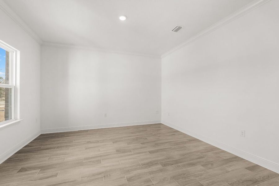 Spacious, unfurnished interior of a new home in Lake Merial, Panama City (Image 25). Spacious, unfurnished interior of a new home in Lake Merial, Panama City (Image 25).