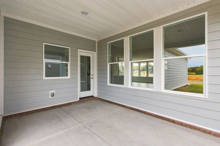 Exterior details and patio area of a home in Heritage Green – The Classic Collection, Columbia (Image 4).