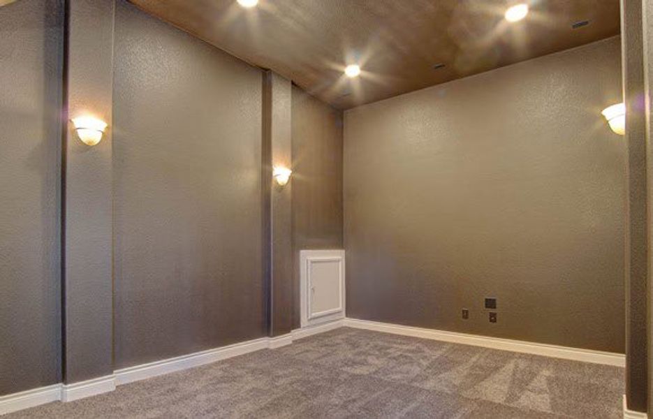 Representative unfurnished interior of a home built from the 3326 by Ravenna Homes in The Woodlands Hills 65′, Willis (Image 18).