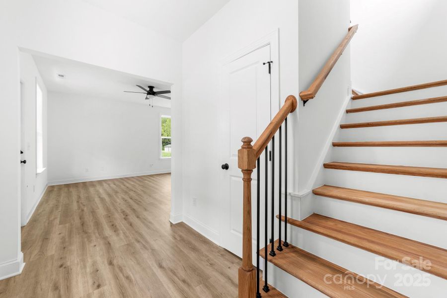 Spacious, unfurnished interior of a new home in , Shelby (Image 23).