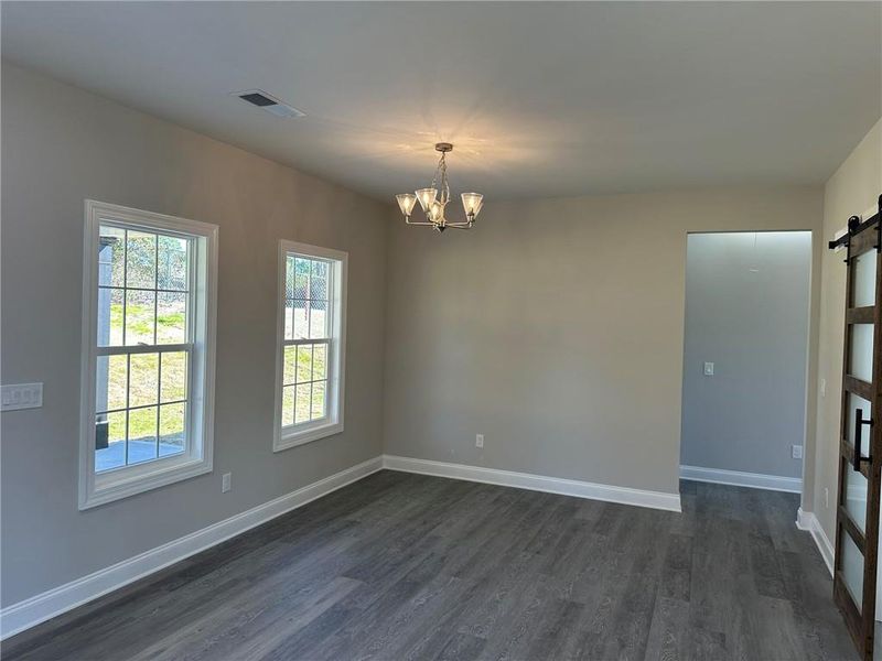 Spacious, unfurnished interior of a new home in , Augusta (Image 26).