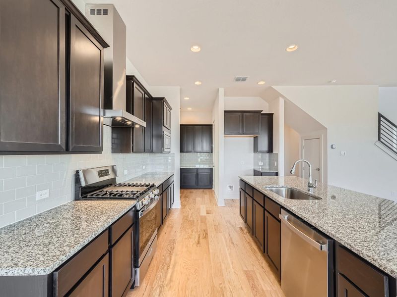 Photos are of the same floor plan and are provided for visual reference only. Actual finishes, features, and colors may vary. Photos are of the same floor plan and are provided for visual reference only. Actual finishes, features, and colors may vary.