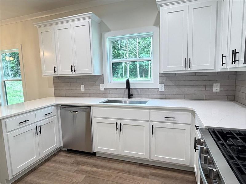 Furnished interior view inside a new home in , Jefferson (Image 6).