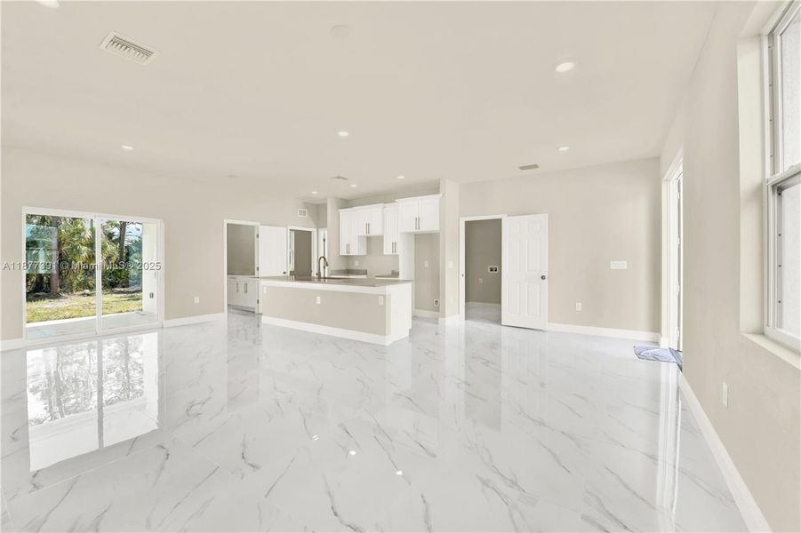 Image 49 of a home in . Image 49 of a home in .