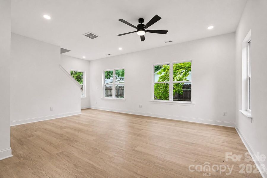 Spacious, unfurnished interior of a new home in , Charlotte (Image 24).