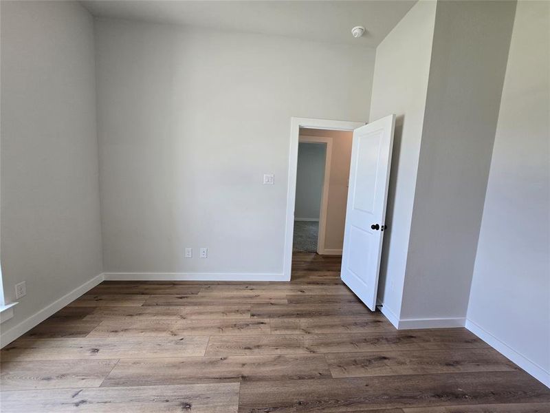 Spacious, unfurnished interior of a new home in Trail Creek, Cleburne (Image 23). Spacious, unfurnished interior of a new home in Trail Creek, Cleburne (Image 23).