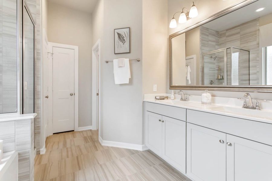 Furnished interior view inside a new home in Jordan Ranch, Fulshear (Image 27). Furnished interior view inside a new home in Jordan Ranch, Fulshear (Image 27).