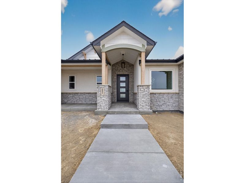 Exterior details and patio area of a home in , Severance (Image 27).