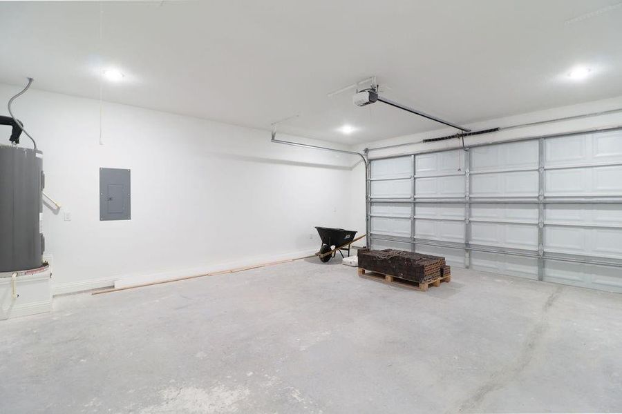 Spacious, unfurnished interior of a new home in , Fort Worth (Image 31). Spacious, unfurnished interior of a new home in , Fort Worth (Image 31).