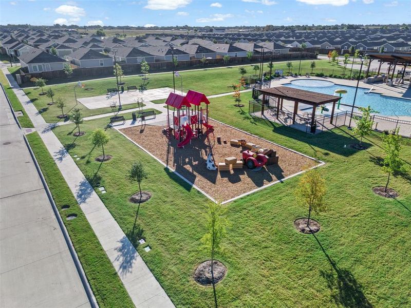 Community amenities in , Princeton (Image 24).