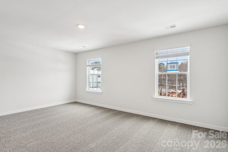 Spacious, unfurnished interior of a new home in Zion Springs, Hickory (Image 21).