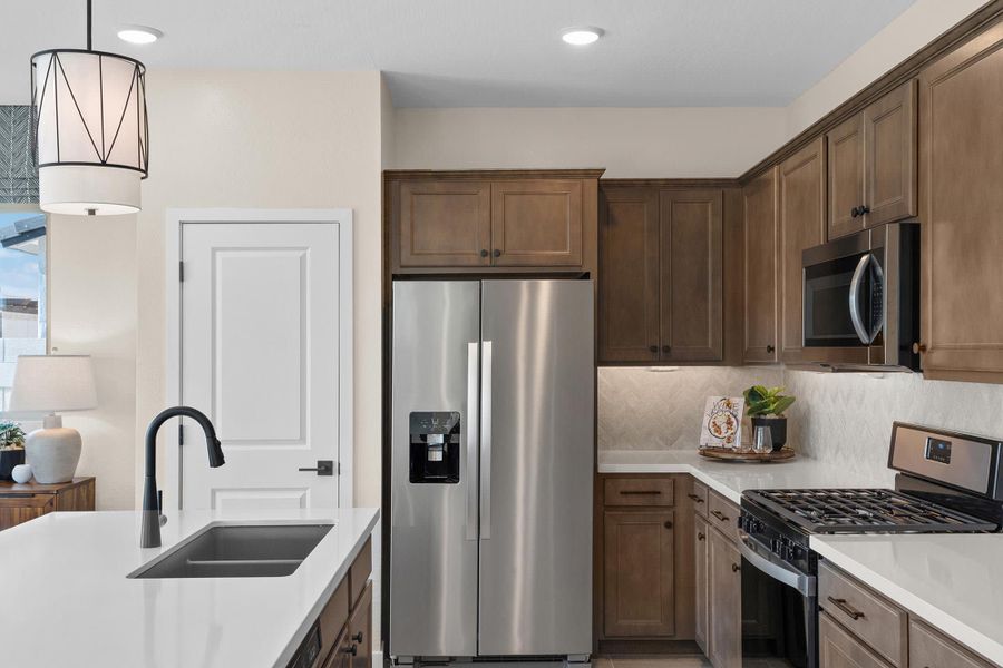 Kitchen | Davidson | Rev at Eastmark | Mesa, AZ | Landsea Homes