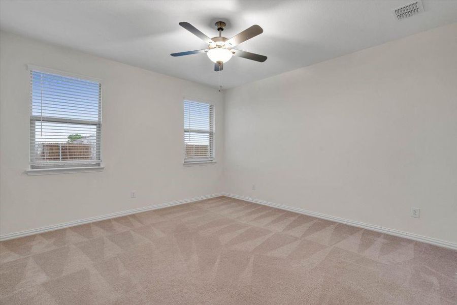 Spacious, unfurnished interior of a new home in , Anna (Image 29).