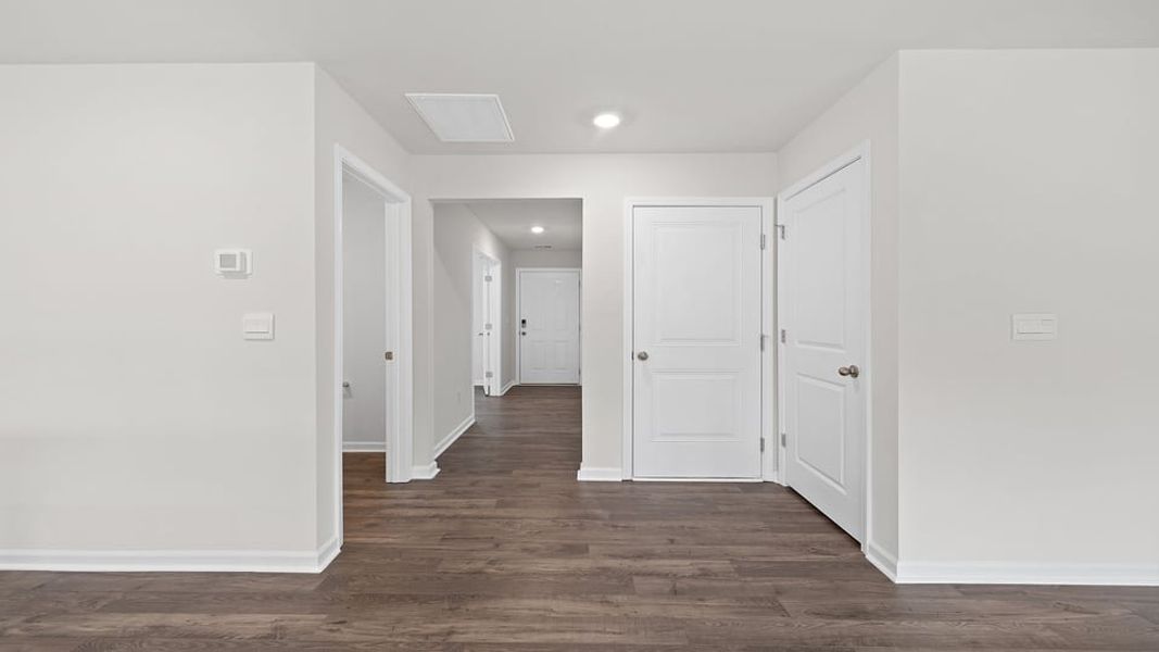 Spacious, unfurnished interior of a new home in Harrier Point, Woodruff (Image 12).