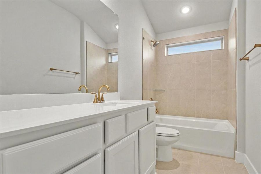 Furnished interior view inside a new home in , McKinney (Image 12).