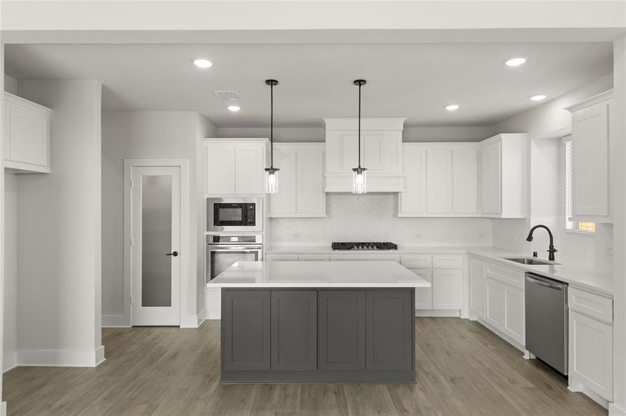 1503 Robinson Kitchen 1503 Robinson Kitchen