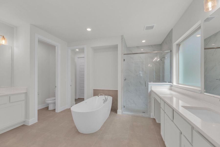 Furnished interior view inside a new home in Santa Rita Ranch, Liberty Hill (Image 10).
