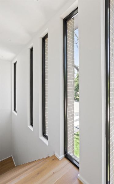 Spacious, unfurnished interior of a new home in , Austin (Image 20).