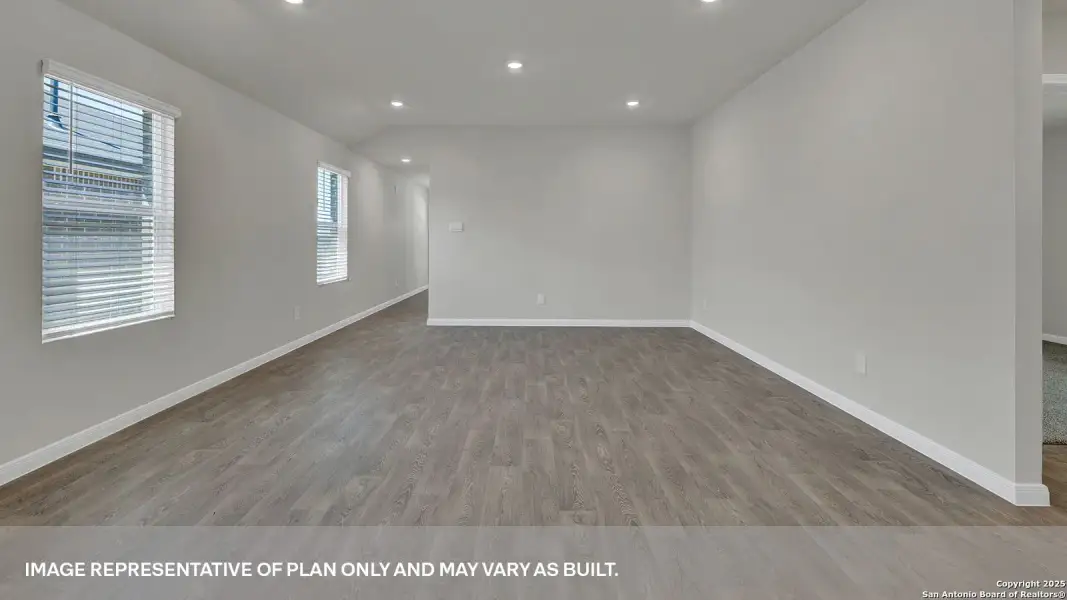 Spacious, unfurnished interior of a new home in Whisper South, San Marcos (Image 25). Spacious, unfurnished interior of a new home in Whisper South, San Marcos (Image 25).