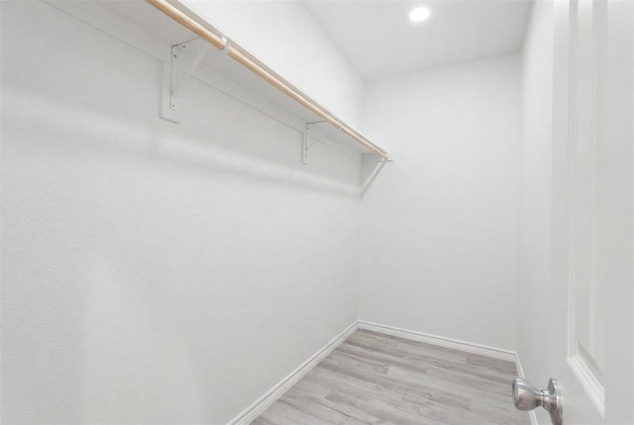 Spacious, unfurnished interior of a new home in , Mount Pleasant (Image 26).