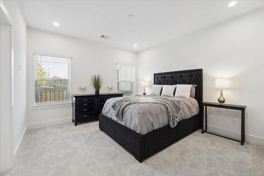 Furnished interior view inside a new home in , Houston (Image 10).