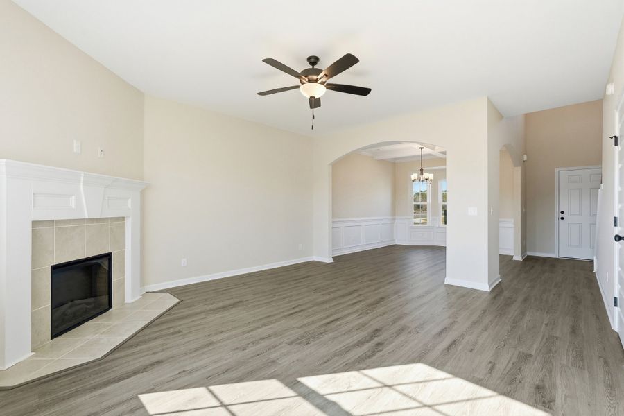 Representative unfurnished interior of a home built from the The Chatman by RTS Homes in The Gardens at 15 West, Hinesville (Image 30).