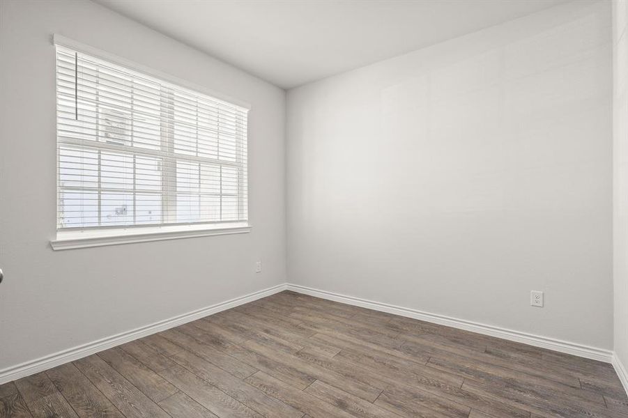 Spacious, unfurnished interior of a new home in Sycamore Landing, Fort Worth (Image 18). Spacious, unfurnished interior of a new home in Sycamore Landing, Fort Worth (Image 18).