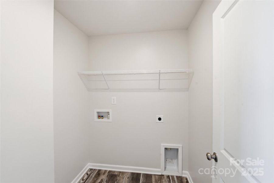 Spacious, unfurnished interior of a new home in , Lincolnton (Image 19).
