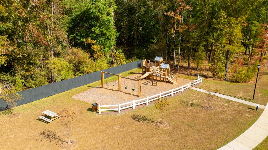 Community amenities in Lakeview at Kitfield, Moncks Corner (Image 32). Community amenities in Lakeview at Kitfield, Moncks Corner (Image 32).