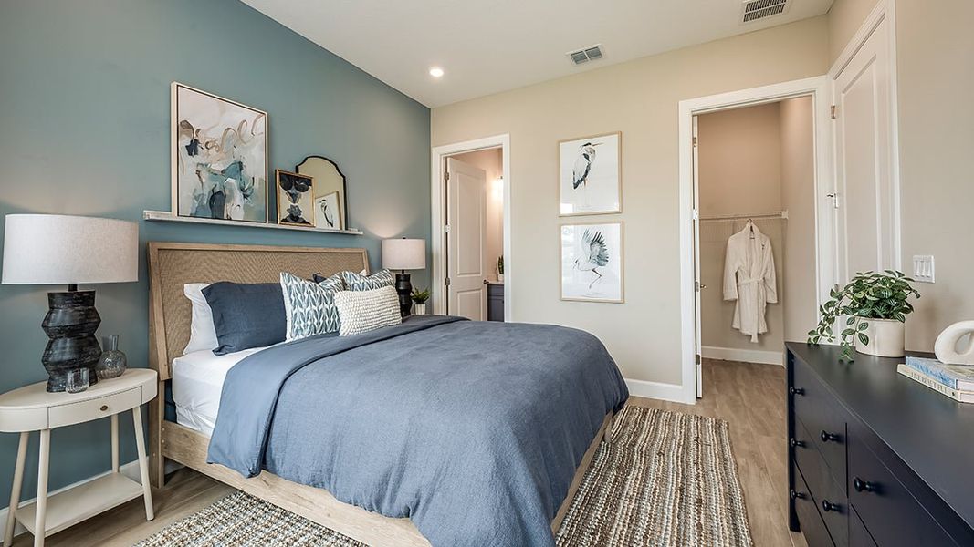 Representative furnished interior of a home built from the Farnese by Taylor Morrison in Esplanade Lake Club, Fort Myers (Image 14).
