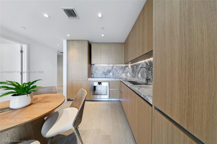 Furnished interior view inside a new home in Five Park, Miami Beach (Image 4). Furnished interior view inside a new home in Five Park, Miami Beach (Image 4).