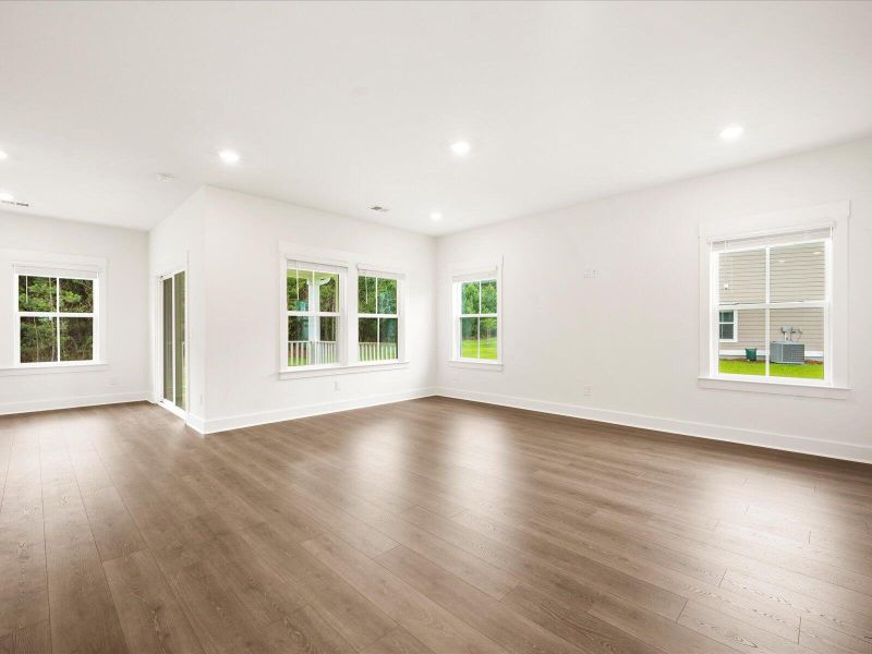 Spacious, unfurnished interior of a new home in The Coves at Lakes of Cane Bay, Summerville (Image 41). Spacious, unfurnished interior of a new home in The Coves at Lakes of Cane Bay, Summerville (Image 41).