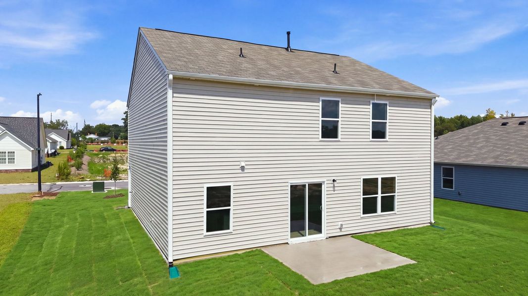 Exterior details and patio area of a home in Hunter Hill, Rocky Mount (Image 14).