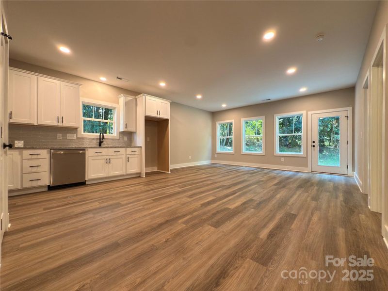 Spacious, unfurnished interior of a new home in , Norwood (Image 29).