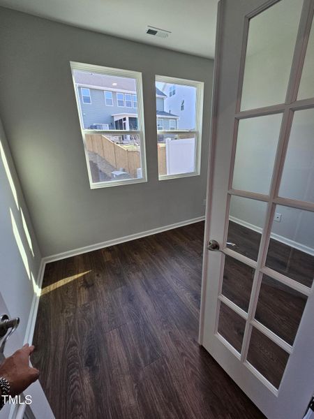 1000007028 1000007028