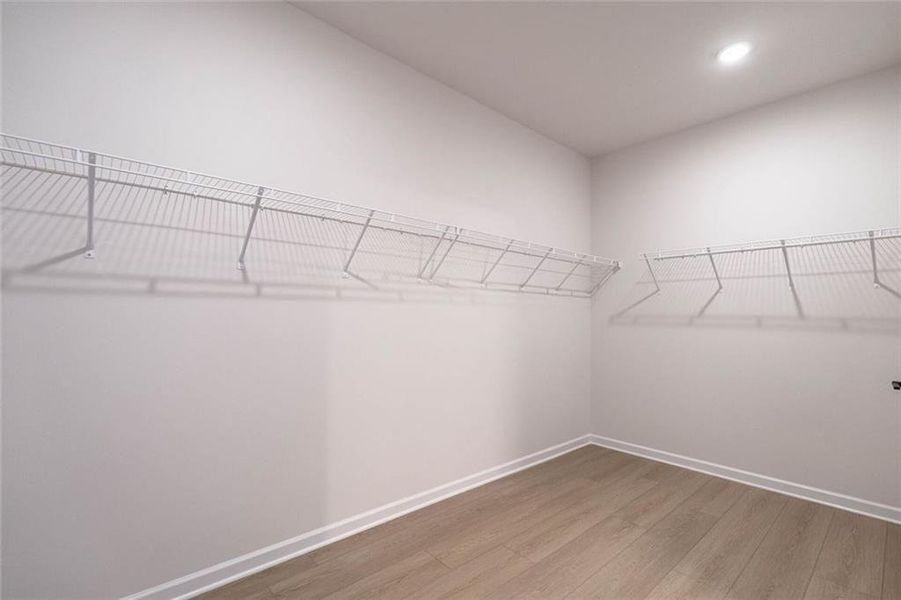 Spacious, unfurnished interior of a new home in Southbend, Rome (Image 19). Spacious, unfurnished interior of a new home in Southbend, Rome (Image 19).