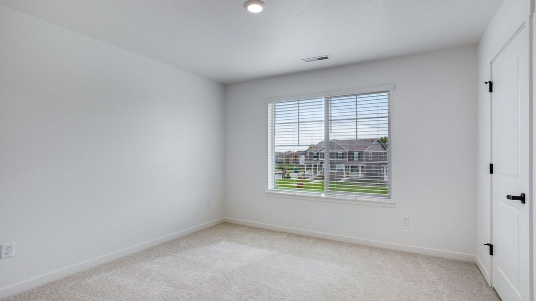 Spacious, unfurnished interior of a new home in Vista Meadows, Fort Lupton (Image 24). Spacious, unfurnished interior of a new home in Vista Meadows, Fort Lupton (Image 24).
