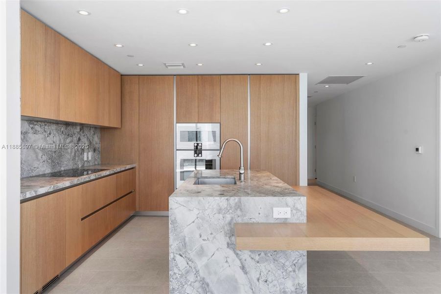 Furnished interior view inside a new home in Five Park, Miami Beach (Image 8). Furnished interior view inside a new home in Five Park, Miami Beach (Image 8).