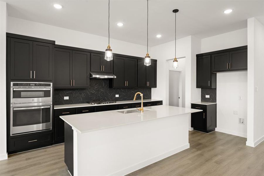672 Tyronza- Kitchen-7507 672 Tyronza- Kitchen-7507