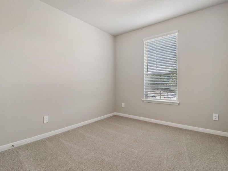 Spacious, unfurnished interior of a new home in Sagebrooke - Premier Series, San Antonio (Image 24).