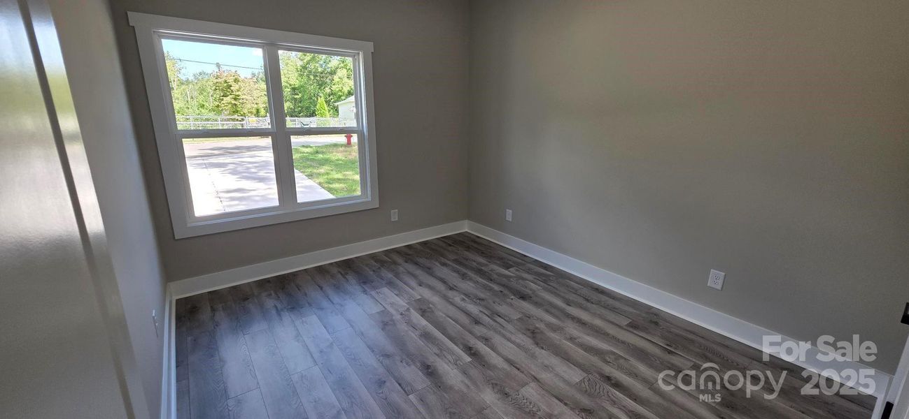 Spacious, unfurnished interior of a new home in , Gastonia (Image 21).