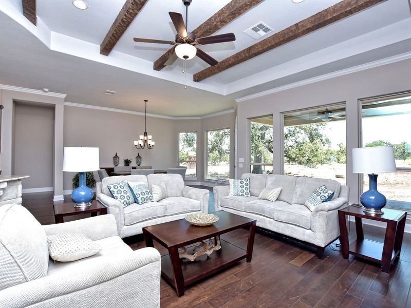 Representative furnished interior of a home built from the San Simeon I by Giddens Homes in Clearwater Ranch, Liberty Hill (Image 258).