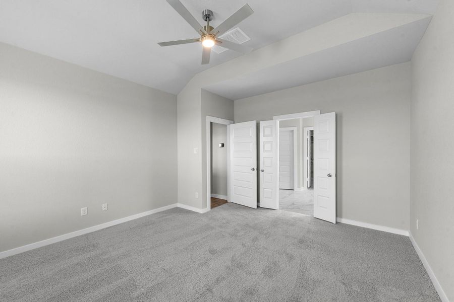 Spacious, unfurnished interior of a new home in Beacon Hill, Waller (Image 18).