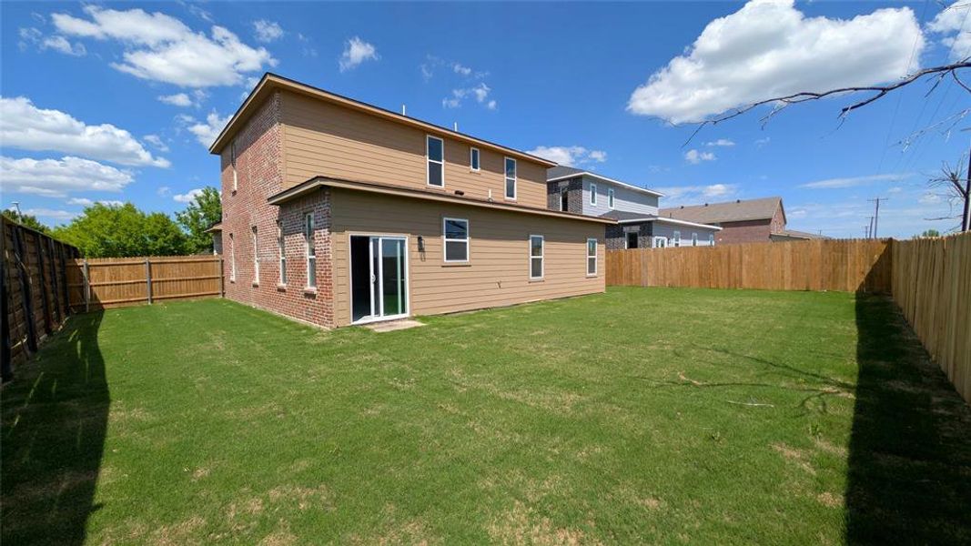 Exterior details and patio area of a home in , Balch Springs (Image 3).